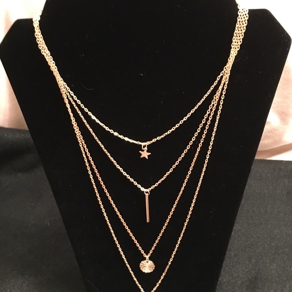 🎊Host Pick🎊Pentagram Multilayer Goldtone Necklace New - Picture 6 of 6